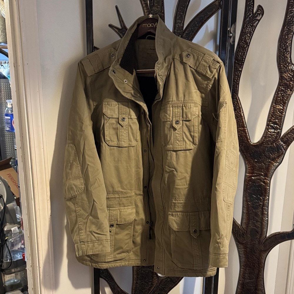 Men's XXL L.L. Bean tan Sherpa lined utility field jacket
